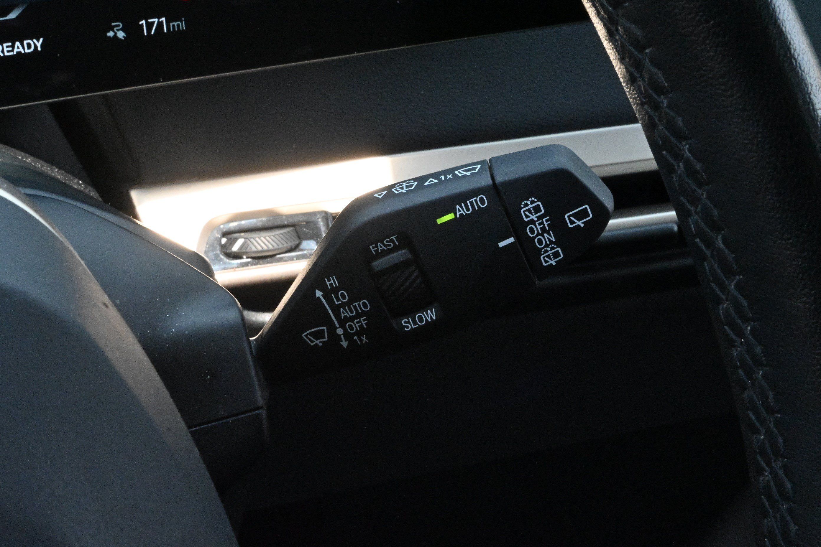 Certified 2024 BMW iX xDrive50 AWD/4WD image 37
