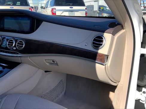Used 2018 Mercedes-Benz S 560 4MATIC Sedan image 18