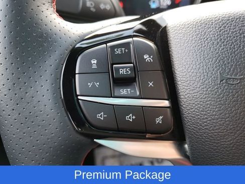Used 2025 Ford Explorer ST-Line w/ Premium Package image 16