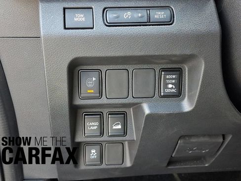 Used 2022 Nissan Frontier SV AWD/4WD image 25