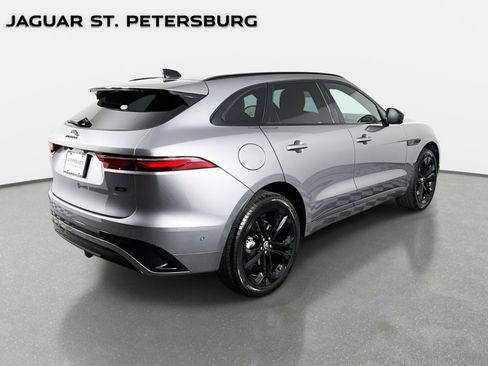 Used 2026 Jaguar F-PACE R-Dynamic S AWD/4WD image 5