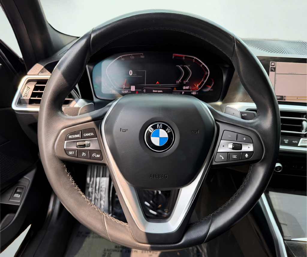 Used 2020 BMW 330i Sedan w/ Convenience Package RWD image 37