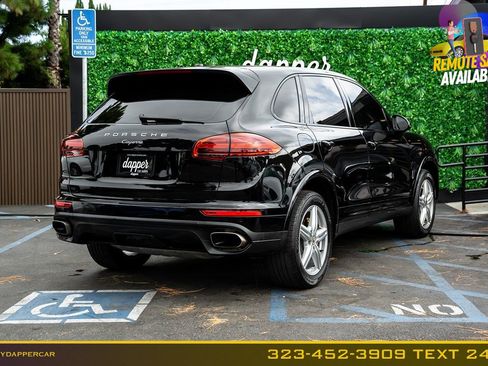 Used 2018 Porsche Cayenne Platinum Edition w/ Premium Package AWD/4WD image 5