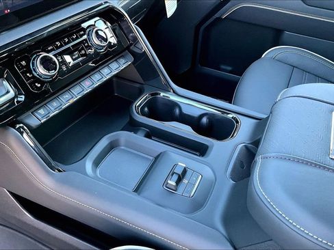 New 2026 GMC Sierra 2500 AT4X image 28