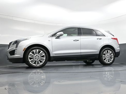 Used 2019 Cadillac XT5 Premium Luxury AWD/4WD image 38
