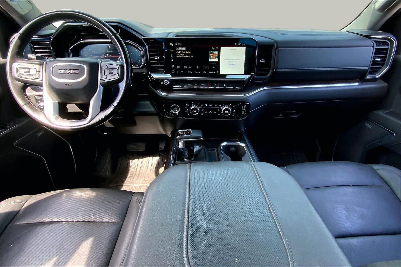 Used 2023 GMC Sierra 1500 SLT AWD/4WD image 16