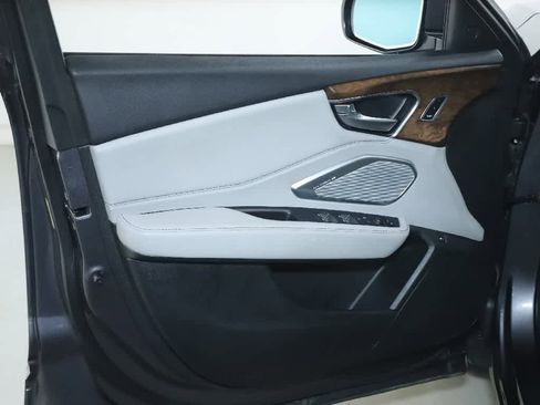 Used 2019 Acura RDX FWD w/ Advance Package image 16