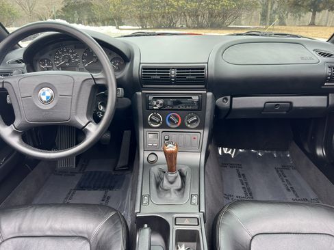 Used 1996 BMW Z3 1.9 image 14