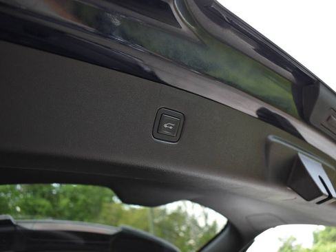 Used 2020 Chevrolet Blazer RS AWD/4WD image 12