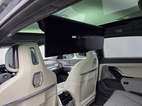 New 2026 BMW 760i xDrive image 12
