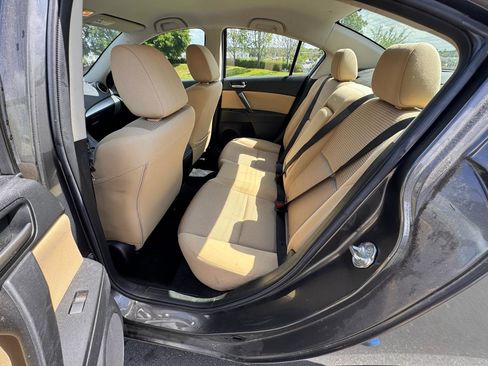 Used 2013 MAZDA MAZDA3 i Touring image 11