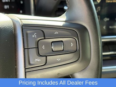 Used 2025 GMC Sierra 1500 SLT AWD/4WD image 16