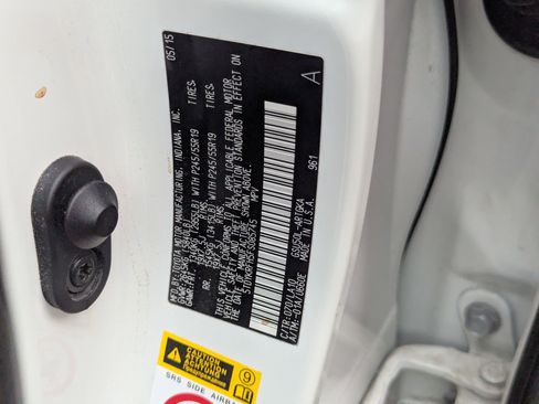 Used 2015 Toyota Highlander Limited image 10