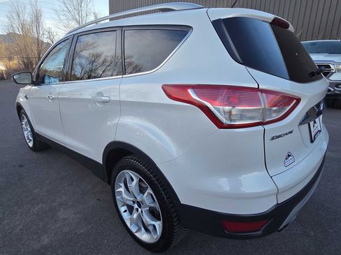 Used 2014 Ford Escape Titanium image 5