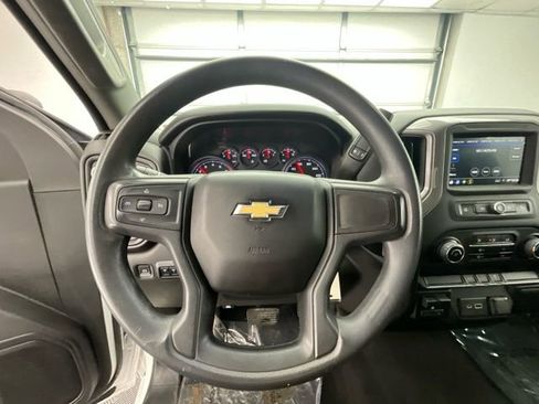 Used 2023 Chevrolet Silverado 2500 Custom w/ Custom Convenience Package AWD/4WD image 7