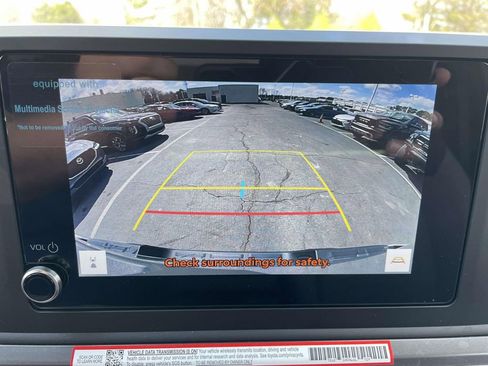 Used 2024 Toyota Tacoma TRD Sport image 39