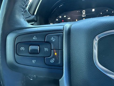 Used 2022 GMC Yukon Denali image 40