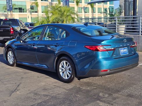 Used 2026 Toyota Camry LE FWD image 5