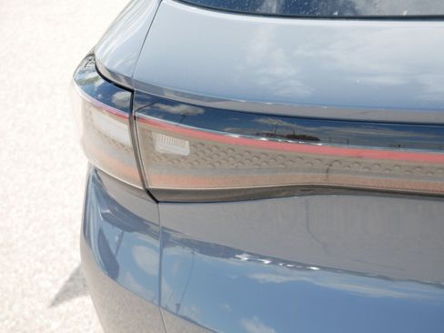 Certified 2023 Volkswagen ID.4 Pro S AWD/4WD image 17