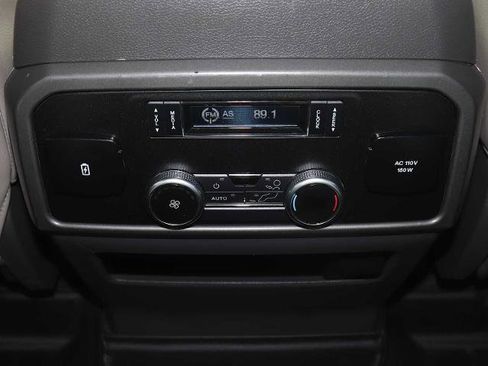 Certified 2019 Ford Expedition XLT w/ Equipment Group 202A image 28