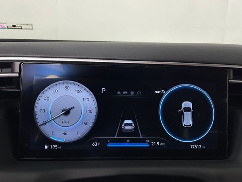 Used 2024 Hyundai Tucson SE image 20