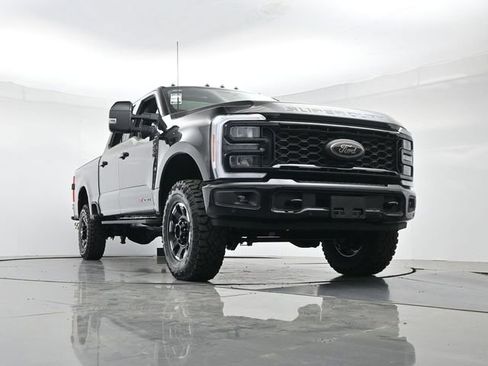 New 2026 Ford F250 Lariat w/ Tremor Off-Road Package AWD/4WD image 34