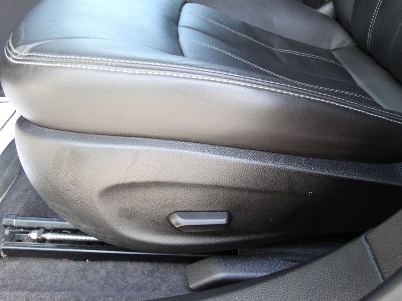 Used 2012 Buick Verano Leather FWD image 14