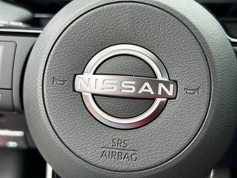 New 2025 Nissan Kicks SR w/ SR Premium Package image 24