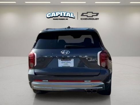 Used 2024 Hyundai Palisade Calligraphy AWD/4WD image 4