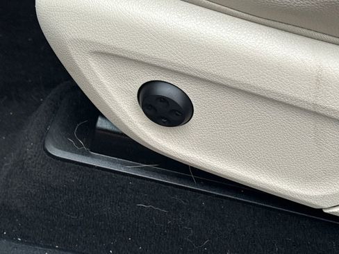 Used 2022 Mercedes-Benz GLE 350 4MATIC image 50