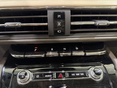 Used 2022 Lincoln Corsair FWD w/ Equipment Group 101A image 16