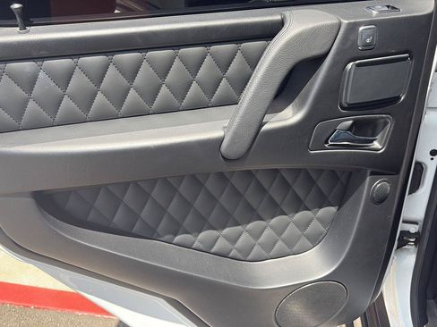 Used 2017 Mercedes-Benz G 63 AMG 4MATIC image 31