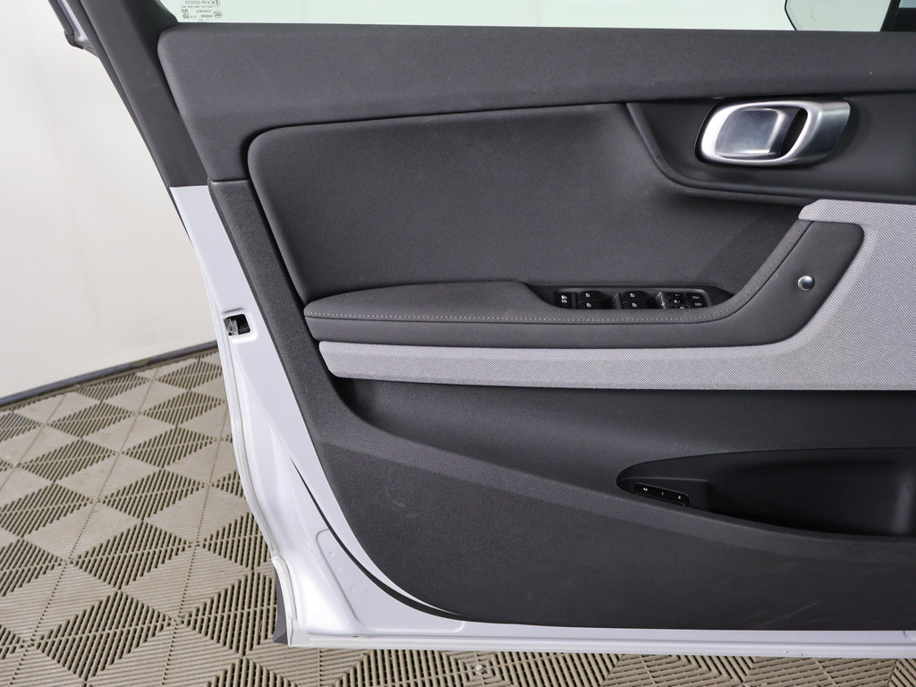 Used 2024 Polestar Polestar 2 AWD/4WD image 23