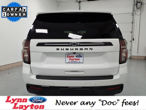 Used 2024 Chevrolet Suburban Z71 w/ Luxury Package image 4