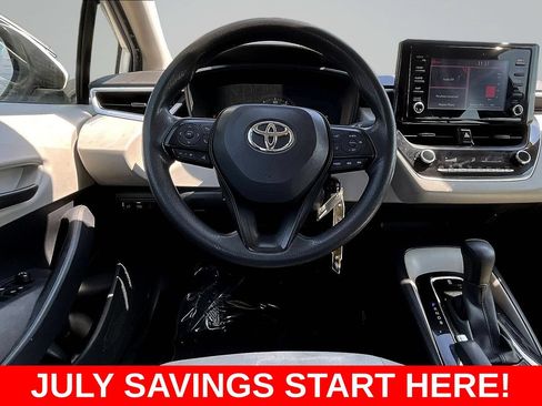 Used 2022 Toyota Corolla L FWD image 9