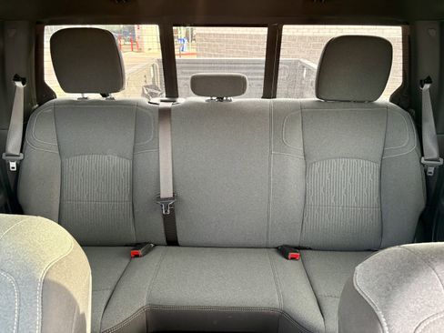 Used 2024 RAM 3500 Tradesman w/ Chrome Appearance Group image 21