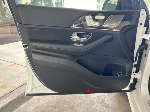 Used 2021 Mercedes-Benz GLE 450 4MATIC image 32