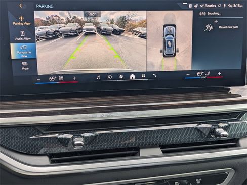 Used 2025 BMW X5 xDrive40i w/ Premium Package image 25