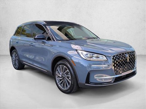 Used 2023 Lincoln Corsair Reserve w/ Equipment Group 201A AWD/4WD image 3