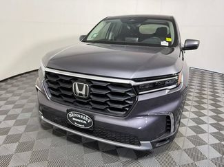 Used 2025 Honda Pilot EX-L video 2
