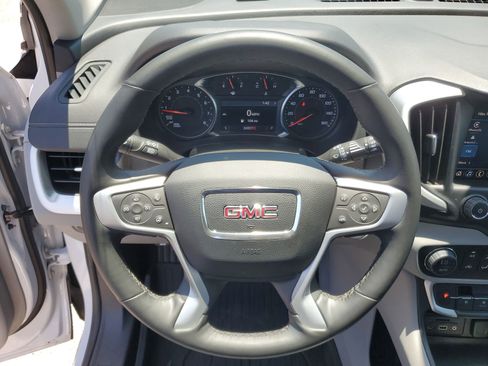 Used 2023 GMC Terrain SLT w/ LPO, Floor Liner Package FWD image 22