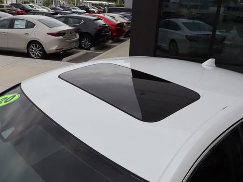 Used 2020 Honda Accord EX image 9
