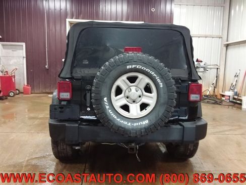 Used 2012 Jeep Wrangler Sport image 8