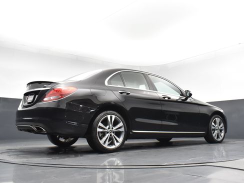 Used 2018 Mercedes-Benz C 300 4MATIC Sedan image 26