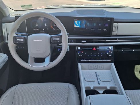 New 2025 Hyundai Santa Fe SEL image 16