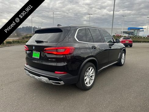 Used 2020 BMW X5 xDrive40i w/ Premium Package image 3