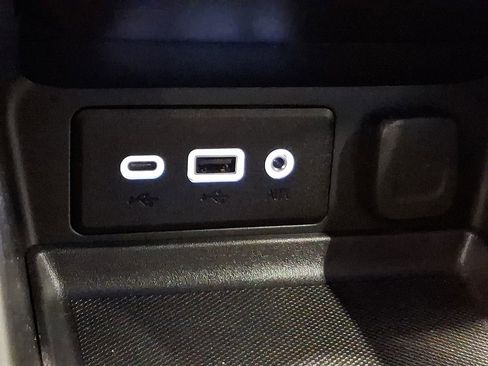 Used 2022 GMC Terrain SLE w/ Driver Convenience Package image 22