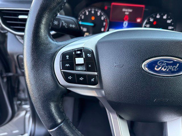 Used 2021 Ford Explorer Limited w/ Equipment Group 301A AWD/4WD image 28