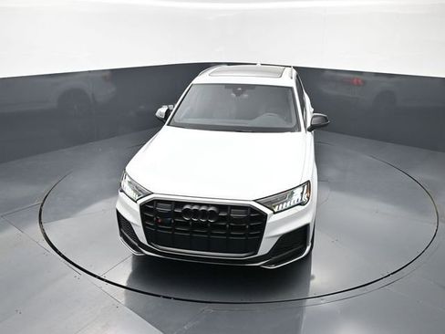 Used 2023 Audi SQ7 Premium Plus AWD/4WD image 18