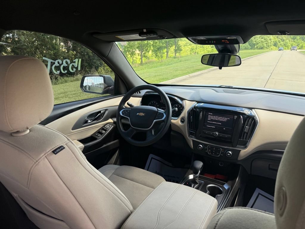 Used 2023 Chevrolet Traverse LS w/ Safety Package FWD image 18